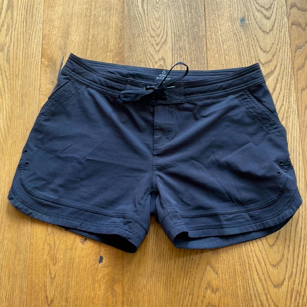 PrAna prAna Women's Ebelie Board Shorts Medium Color Black with Pockets